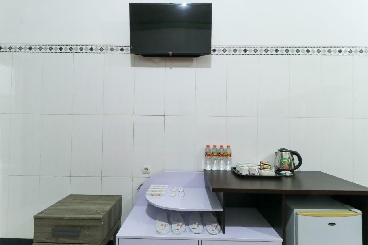 Naga Mas Hotel Mojokerto Buitenkant foto